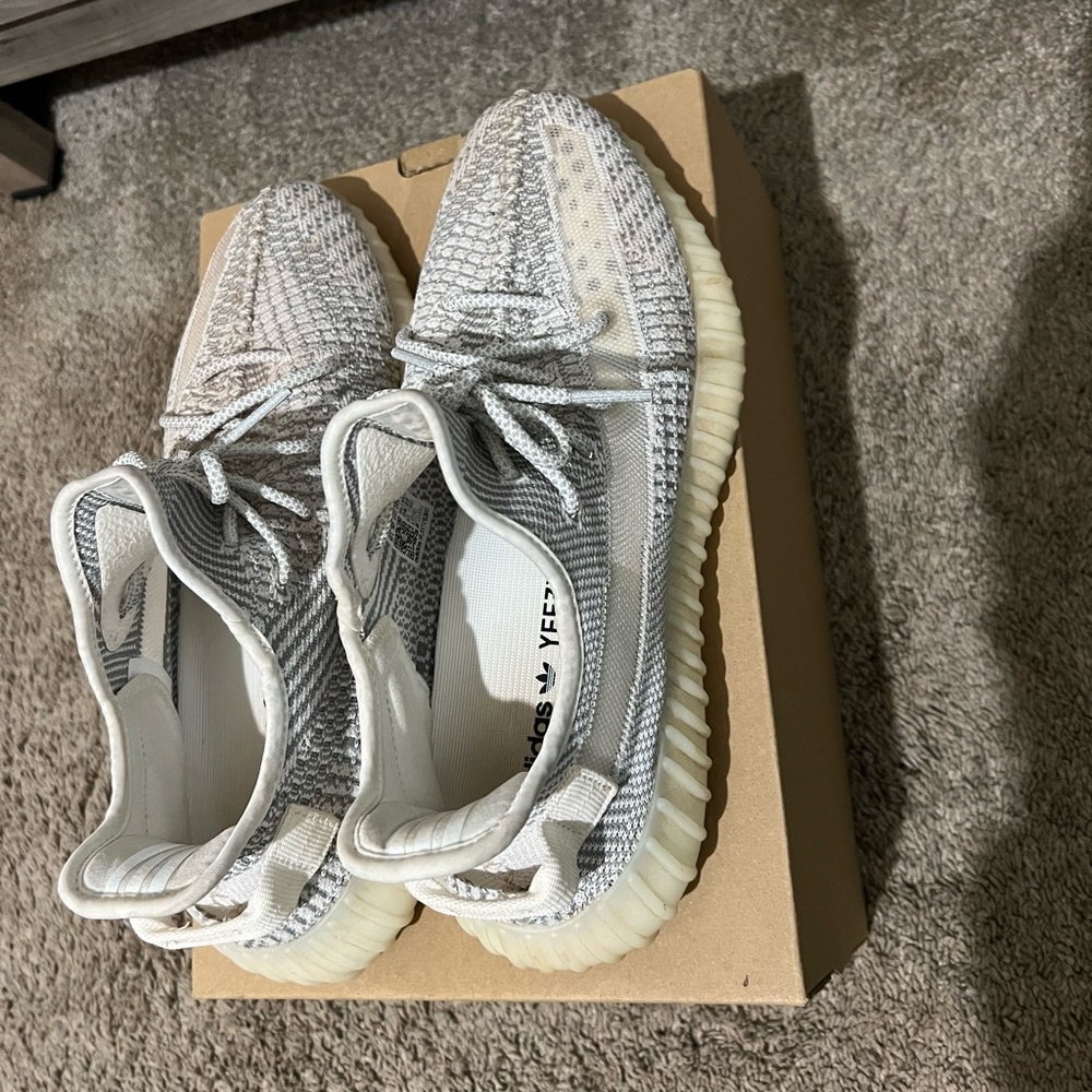 Adidas Yeezy Boost 350 V2 in Gray and Cream